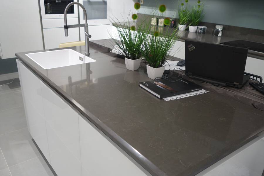 Cinza Quartz countertops #5