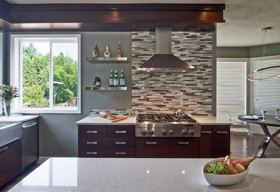 sparkling white quartz kitchen