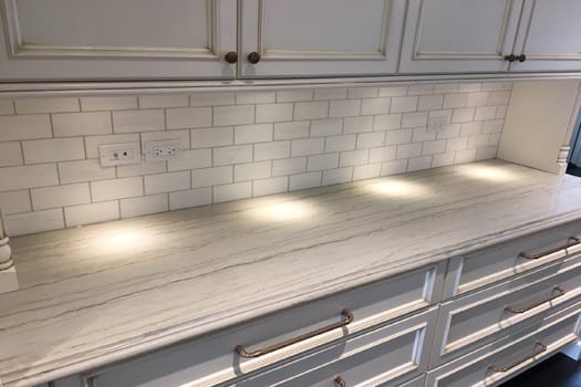 White Macubas Quartzite Kitchen  portfolio #10